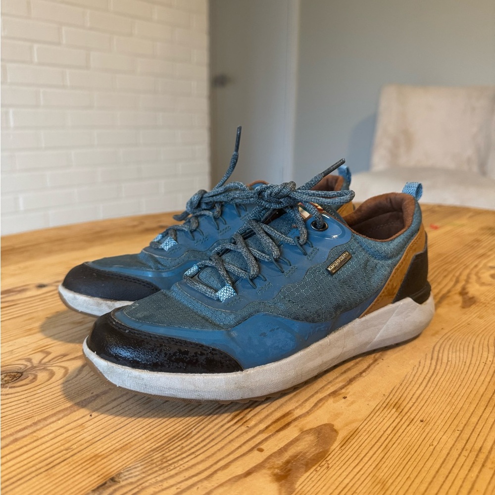 Size 7 Cobb Hill shoes